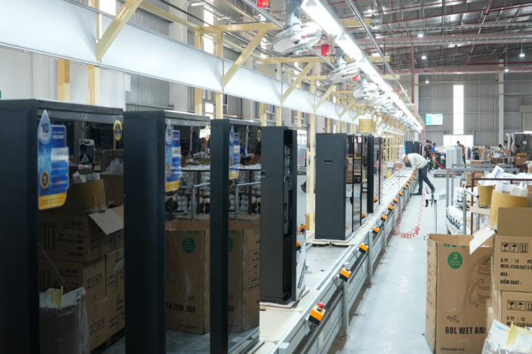 Dây chuyền lắp ráp máy lọc nước