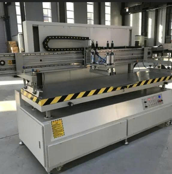 Máy in lụa thùng carton tự động